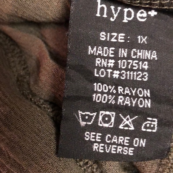 Hype + off the shoulder top - Picture 6 of 6